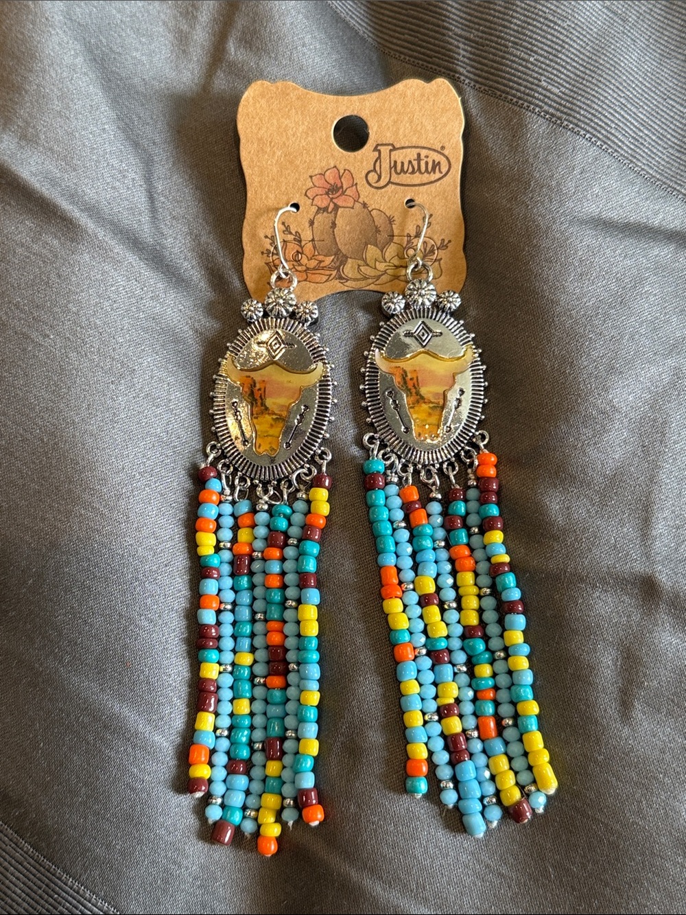 ⚡️NEW⚡️Justin Boots Turquoise Multicolor Beaded Fringe Bullhead Earrings